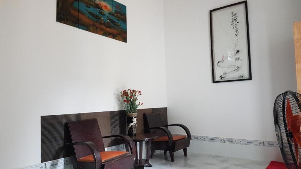 Hoa Lan Motel & Homestay Giong Tu Dien エクステリア 写真