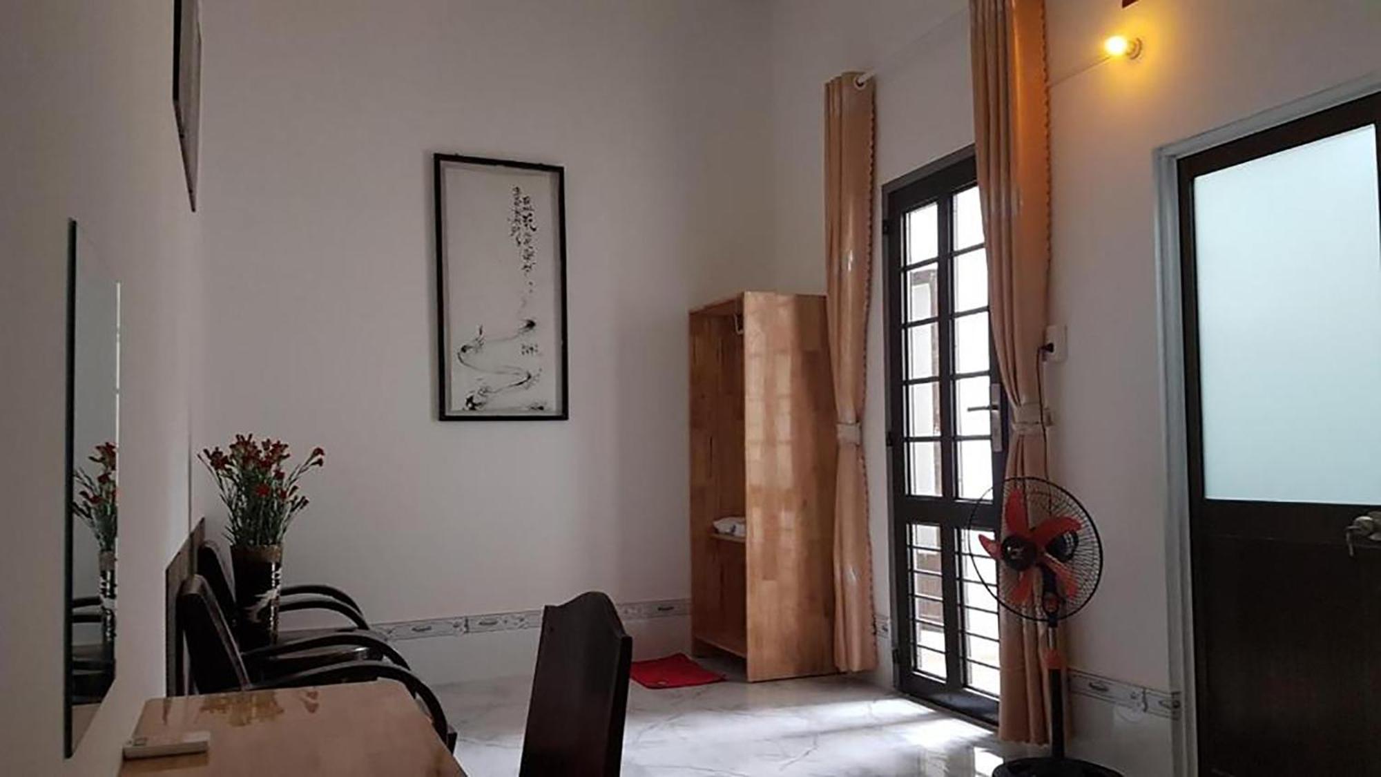 Hoa Lan Motel & Homestay Giong Tu Dien エクステリア 写真